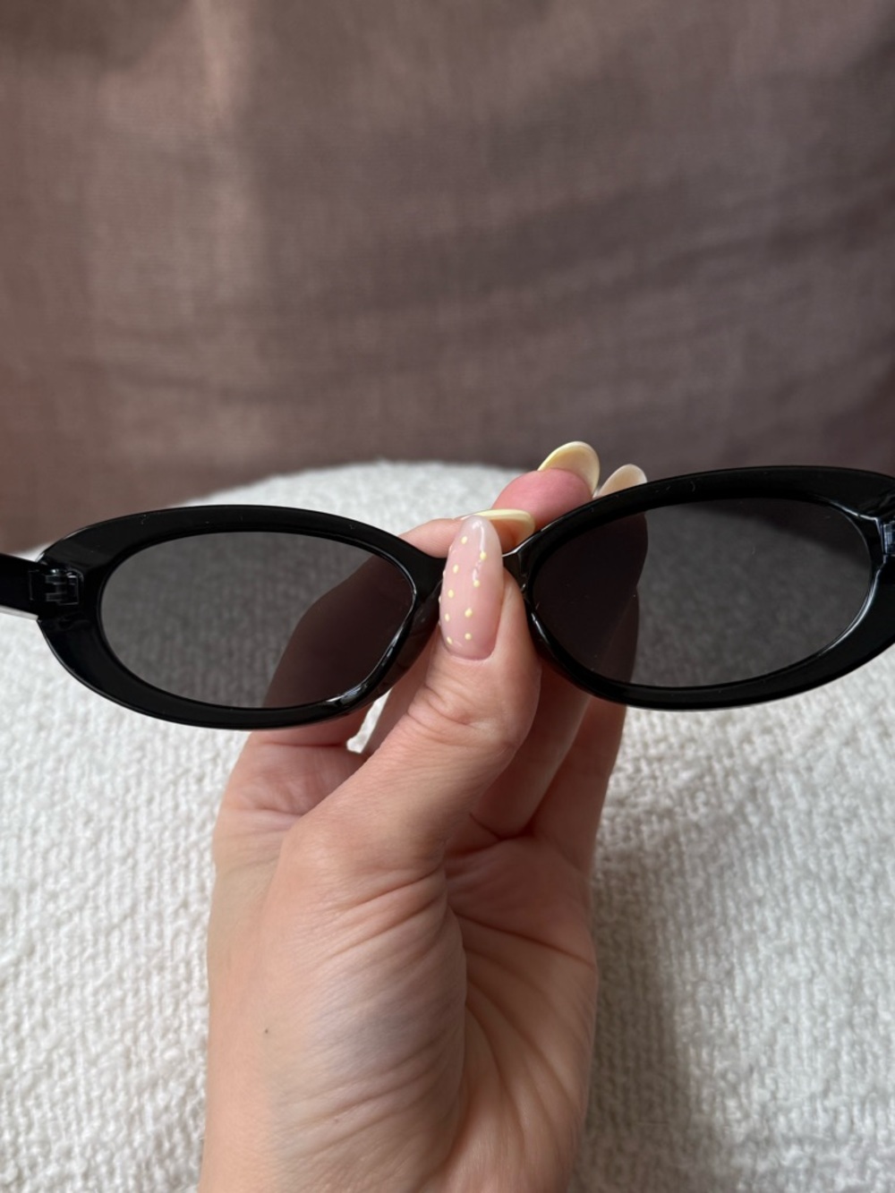H&M Black Sunglasses Minimal Chic Everyday Classic - Picture 6 of 9